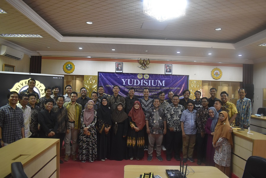 Yudisium Fakultas Teknologi Industri Semester Ganjil Tahun Akademik 2023-2024