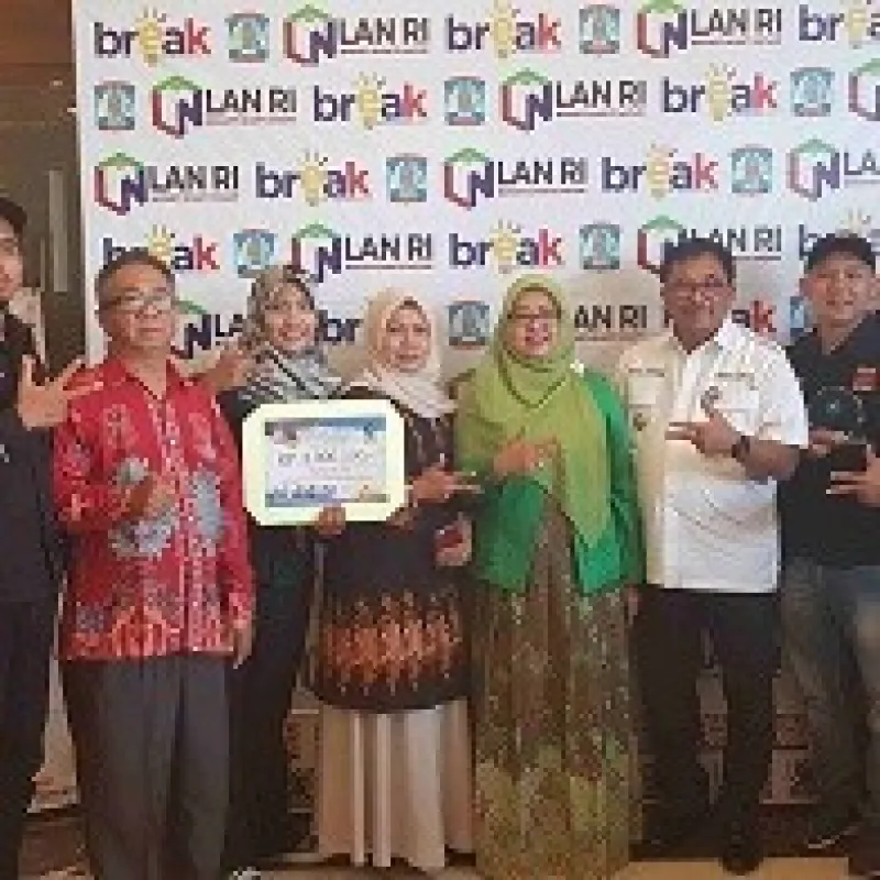 Juara 3 - Lomba Kreatifitas Teknologi dan Inovasi (KRETEKNOV) Kota Balikpapan tahun 2019